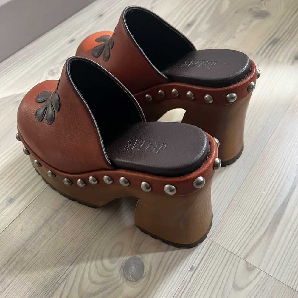 dELiA*s Brown Studded Platform Clogs - Picture 8 of 8